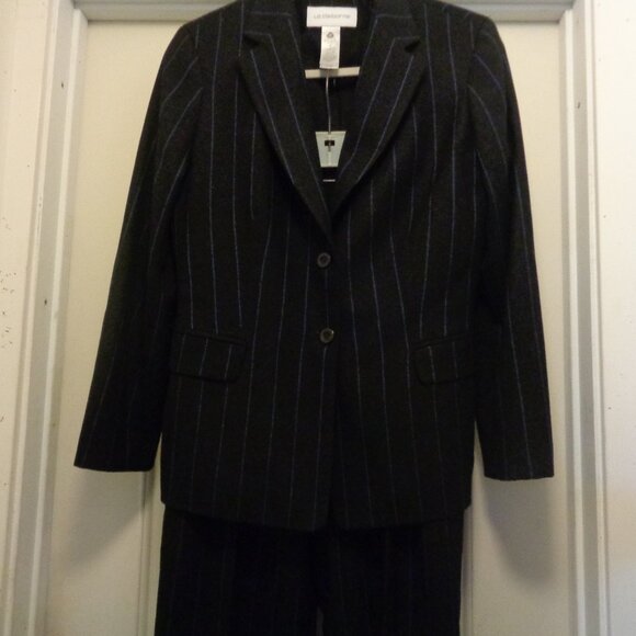 SUITING LADIES BLACK & BLUE WOOLY BLEND LIZ CLAIBORNE SUIT 6 - Picture 6 of 16